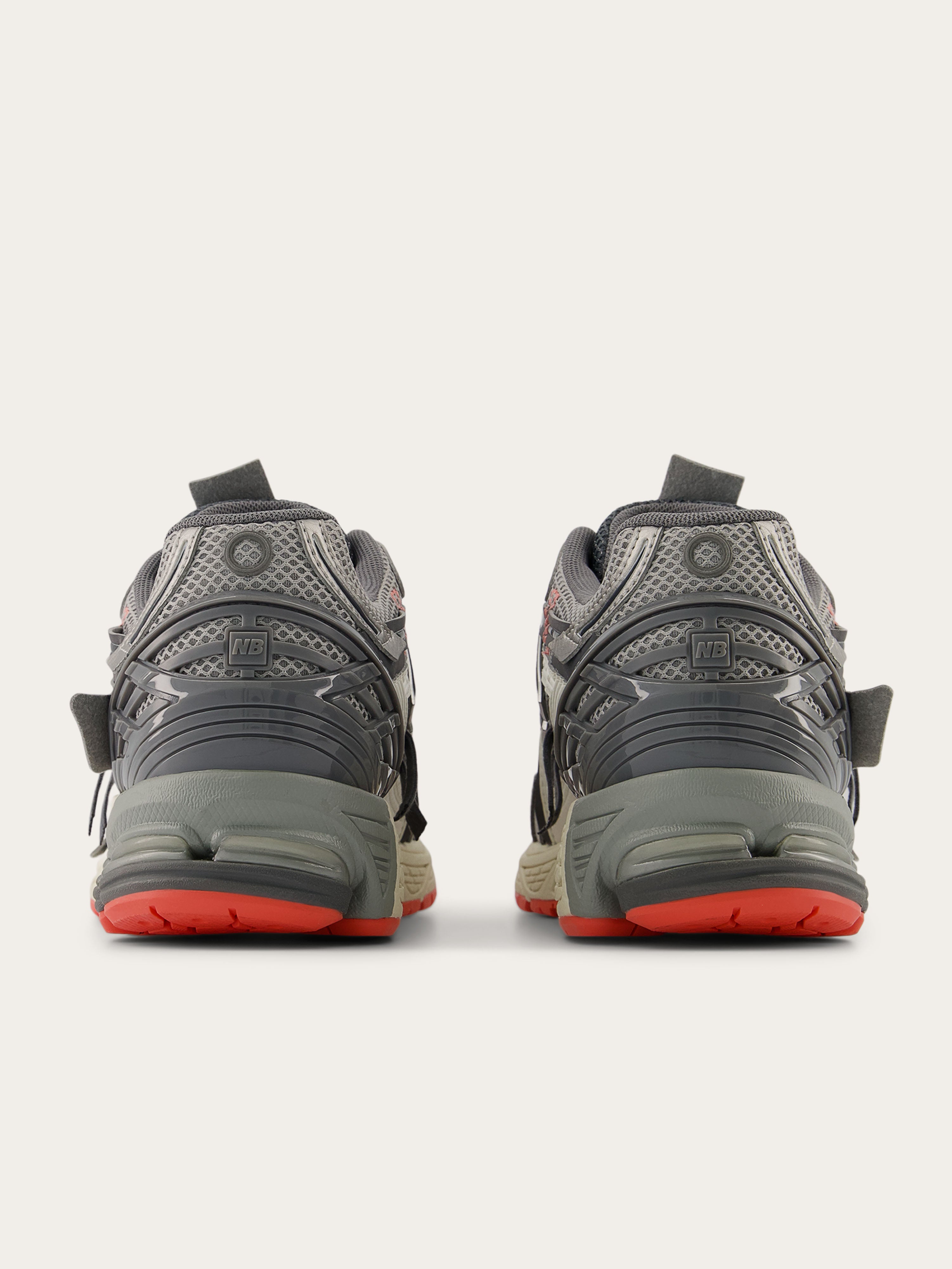 New Balance - 1906 Slate Grey