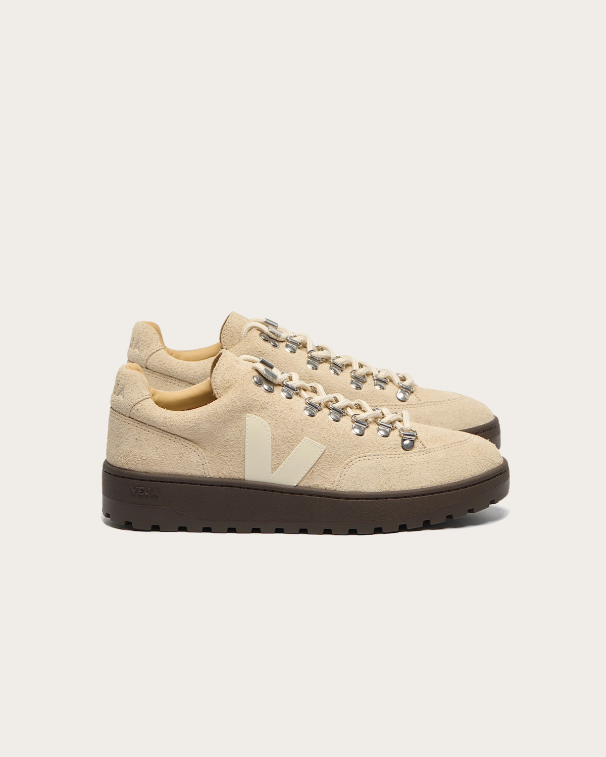 Veja Atlas - Almond Eagle