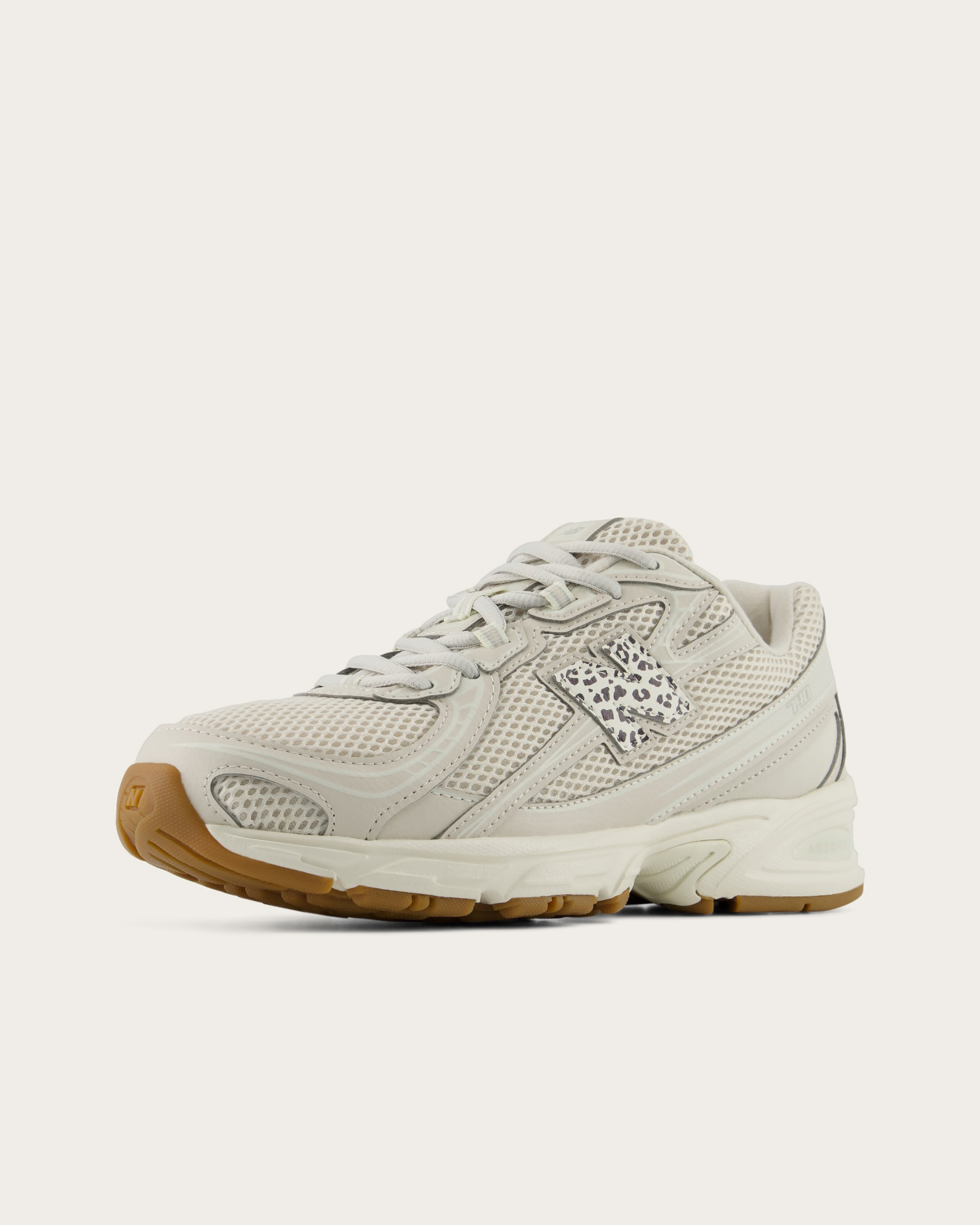 New Balance 740 - Moonbeam with Sea Salt