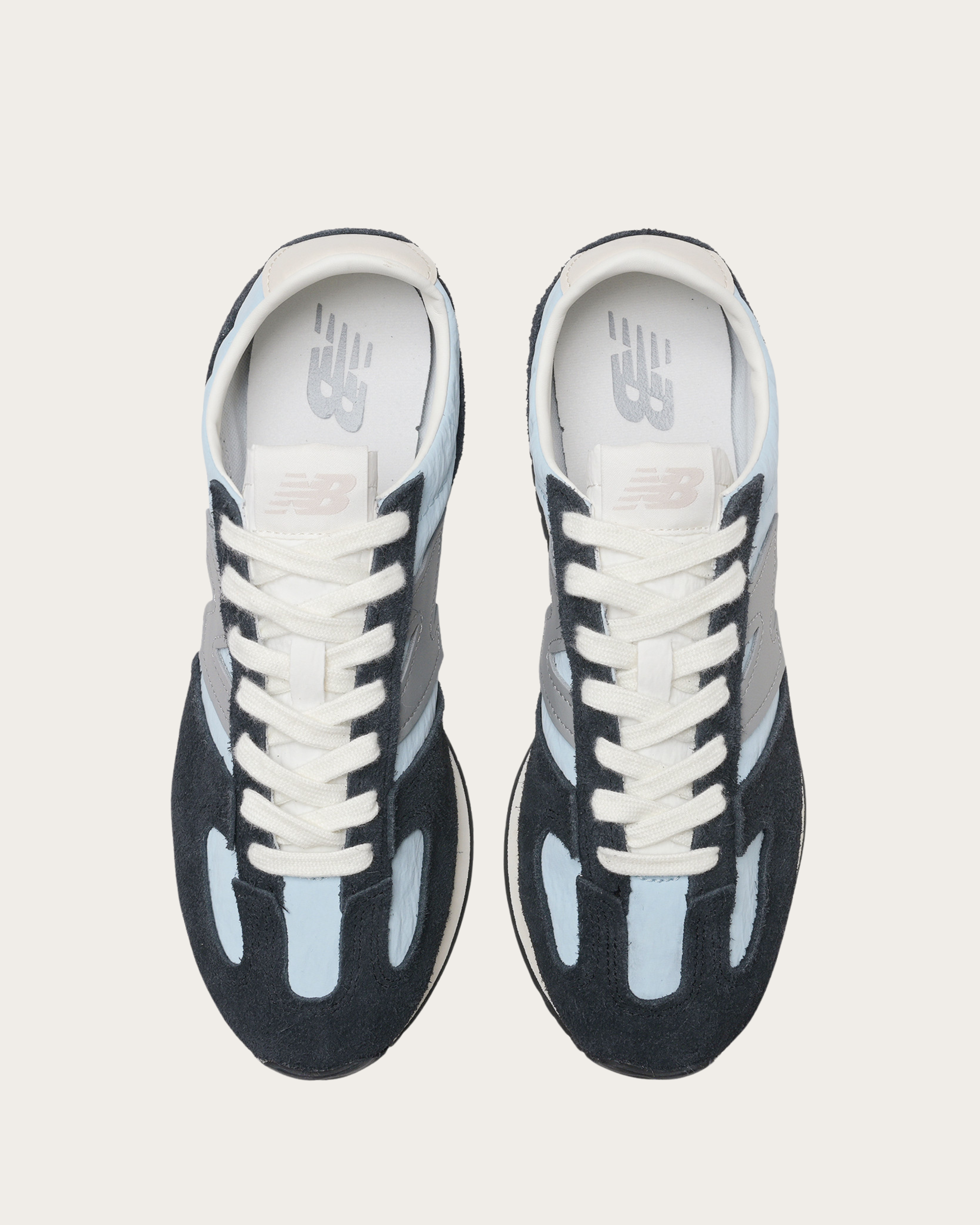 New Balance 471 - Light Chrome Blue and Black