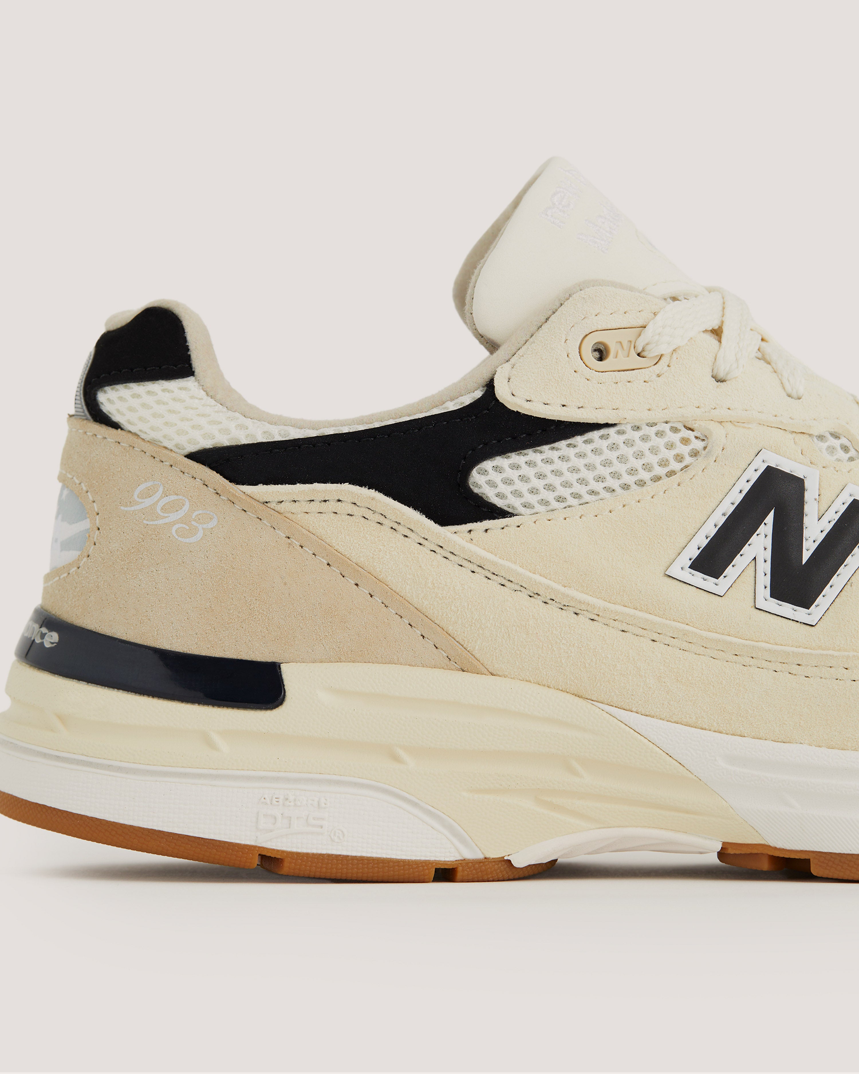 New Balance MADE in the USA 993 Teddy Santis - Sea Salt / Black