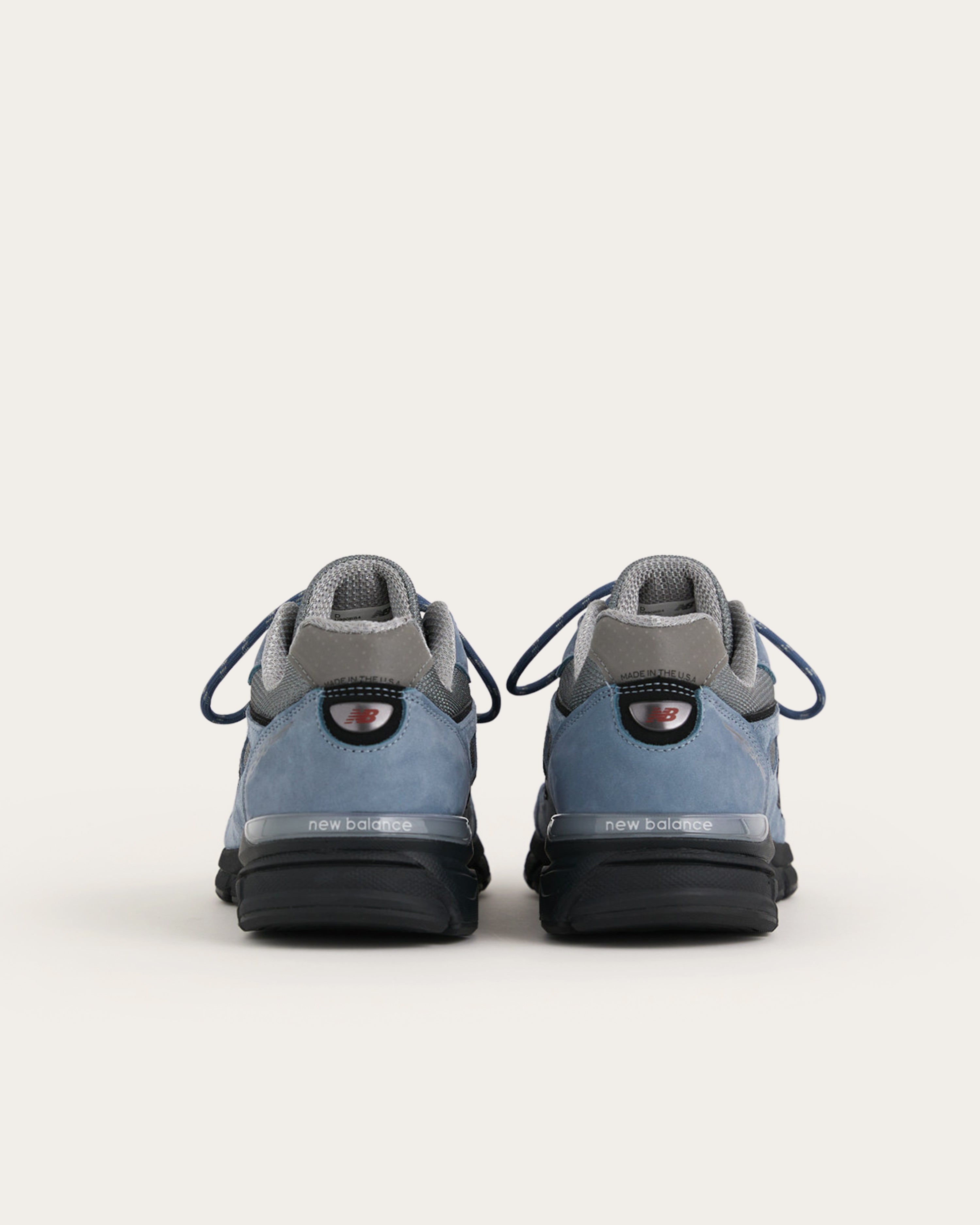 New Balance - MADE in USA 990v4 Artic Grey with Black