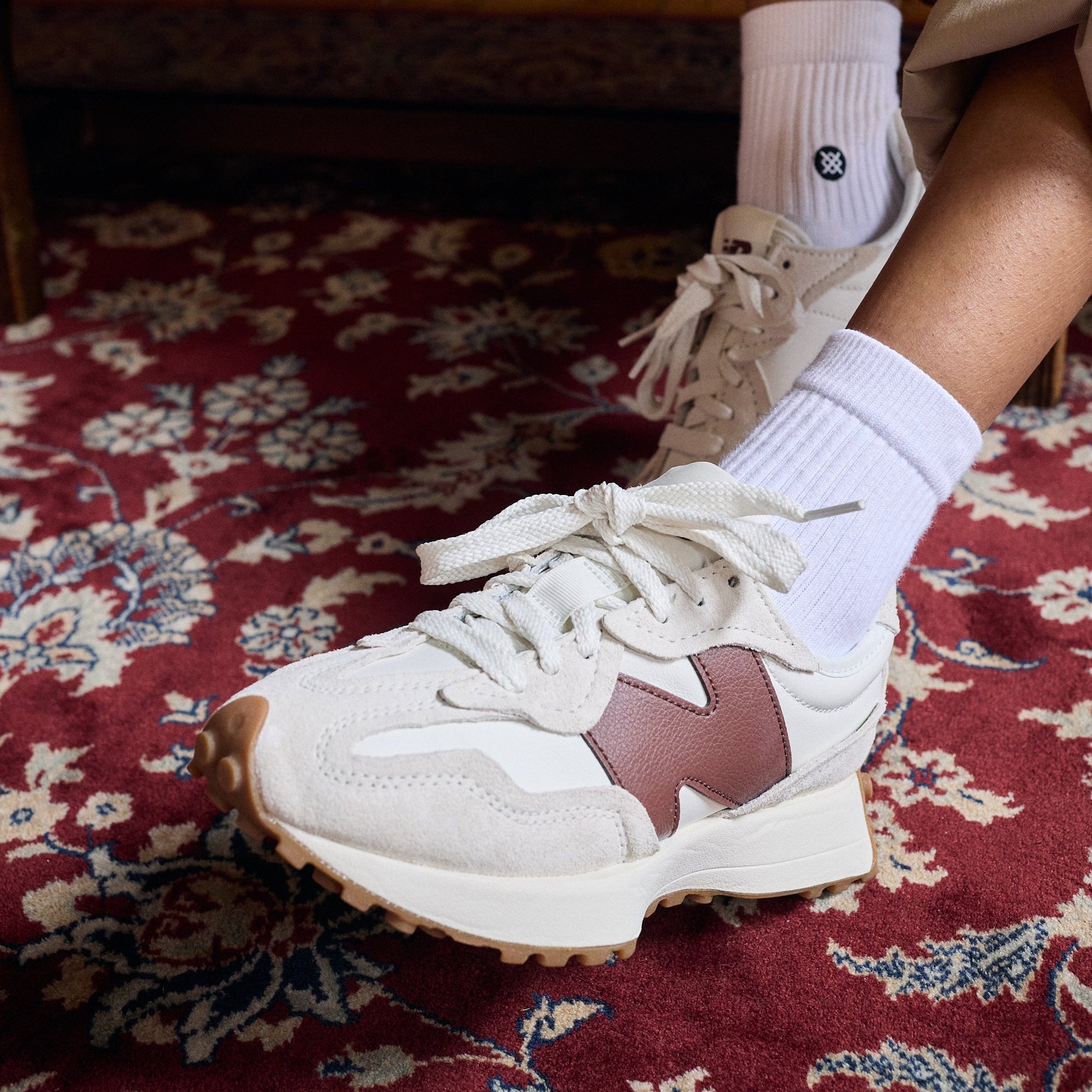 New Balance 327 - Linen with Rich Oak