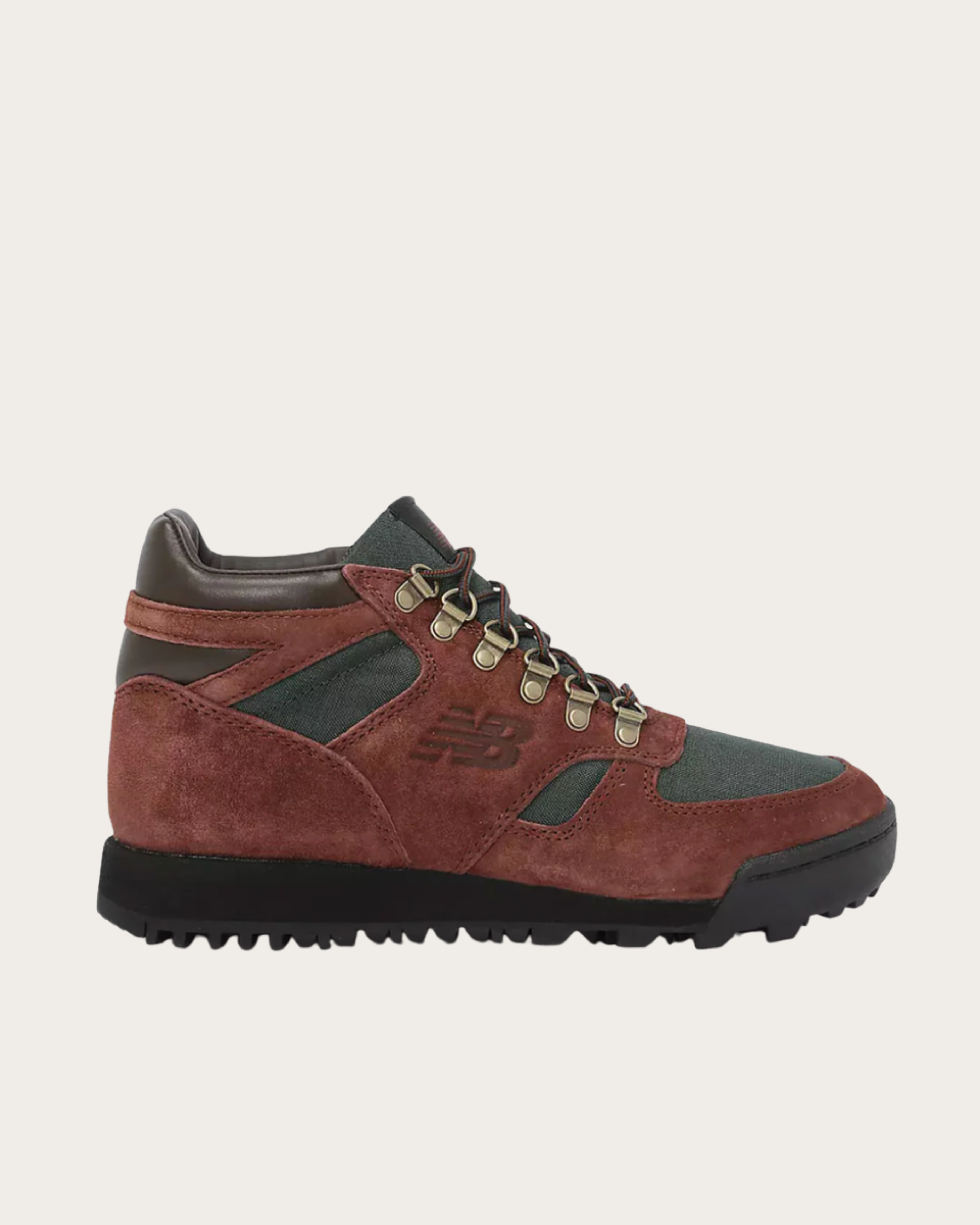 New Balance- Rainier S