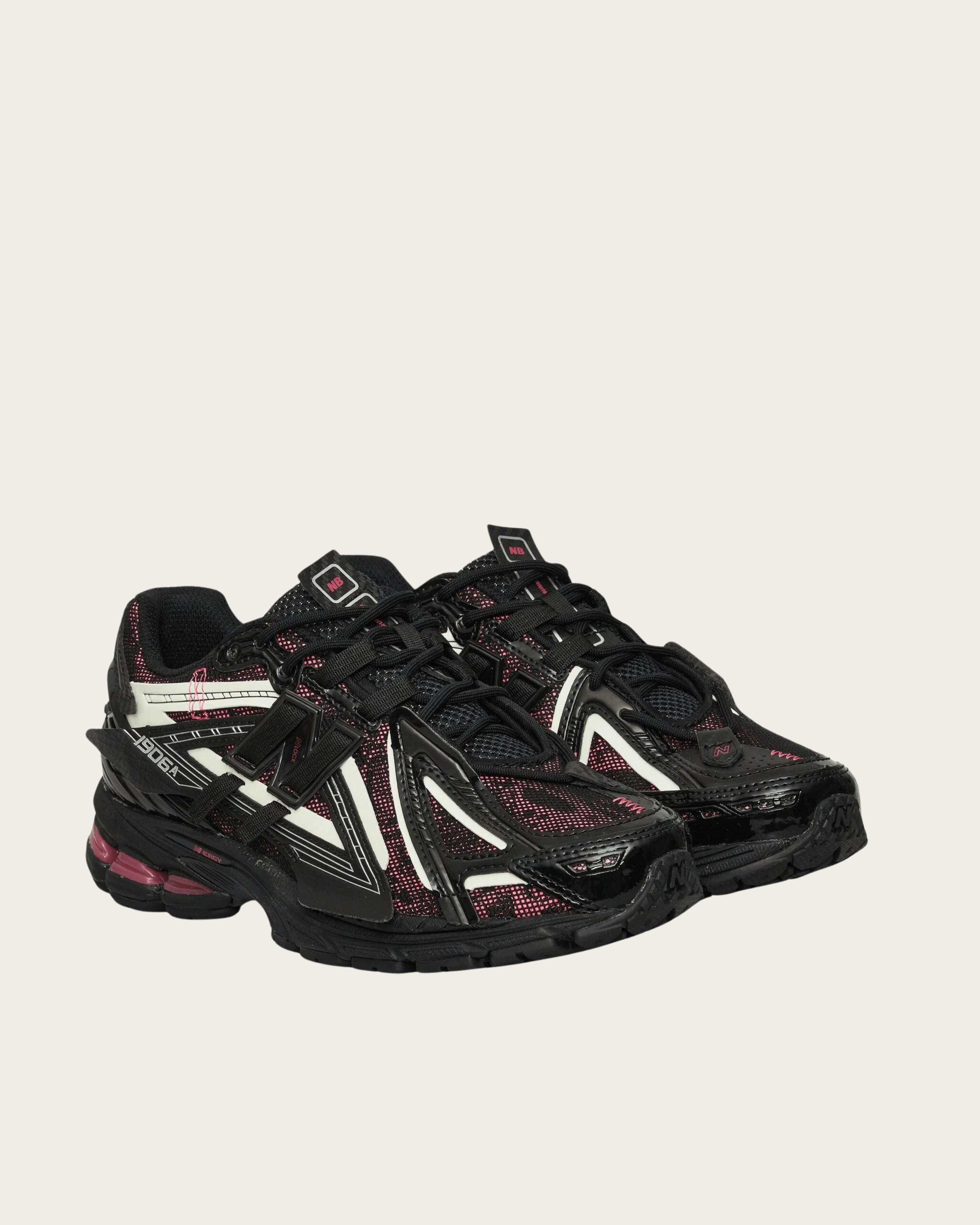 New Balance - 1906 Black with Dragon Berry and White