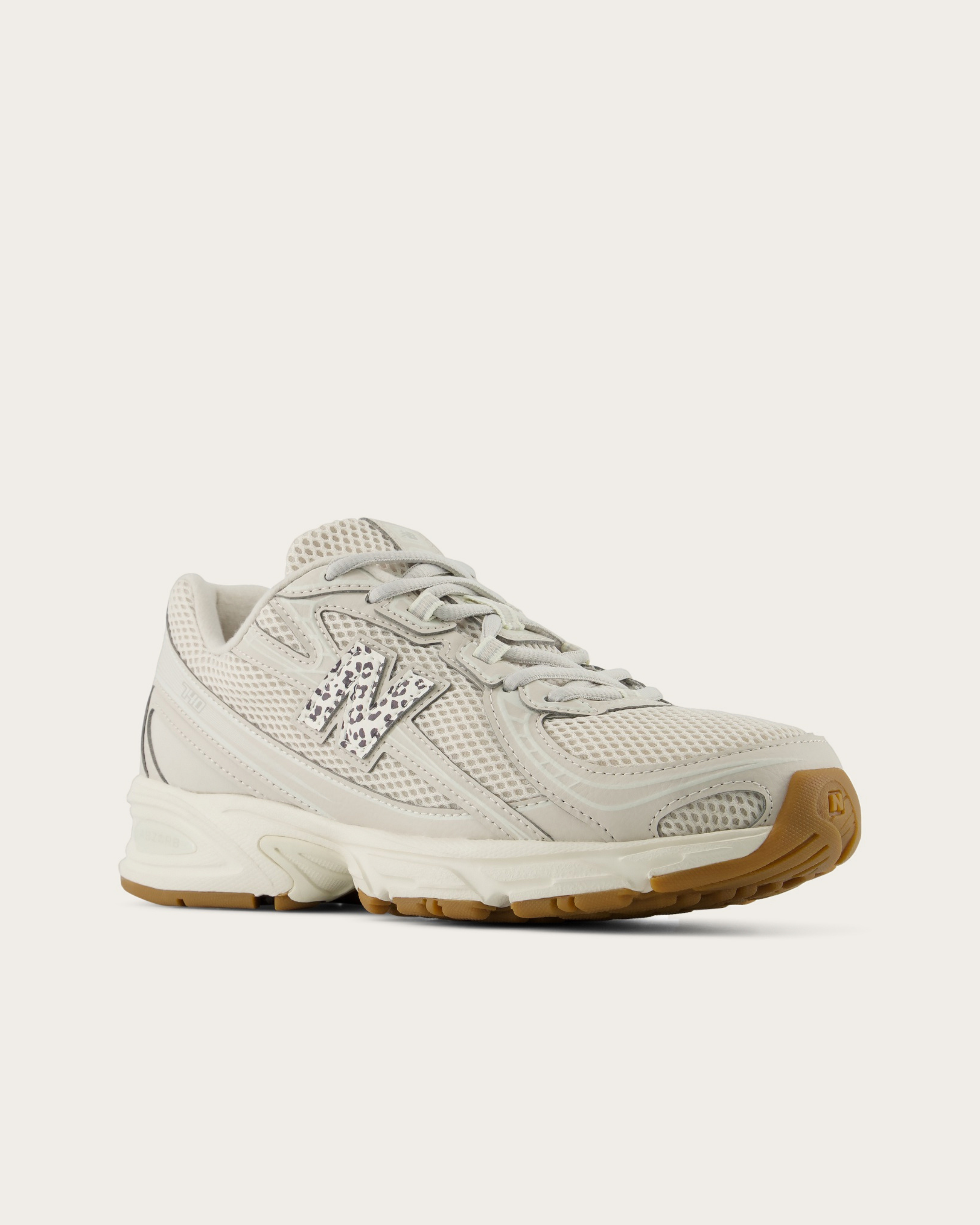 New Balance 740 - Moonbeam with Sea Salt