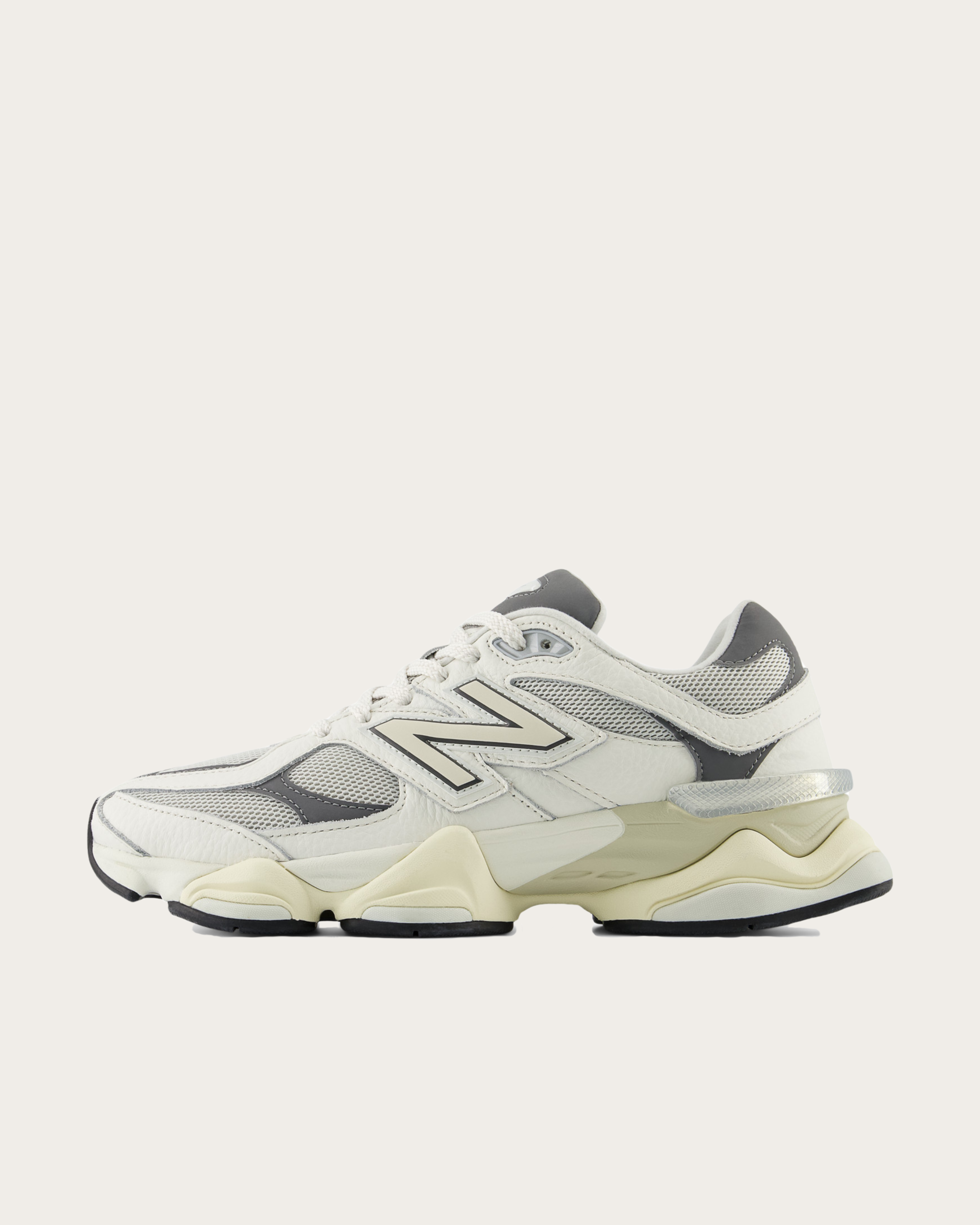 New Balance 9060 - Sea Salt Castlerock