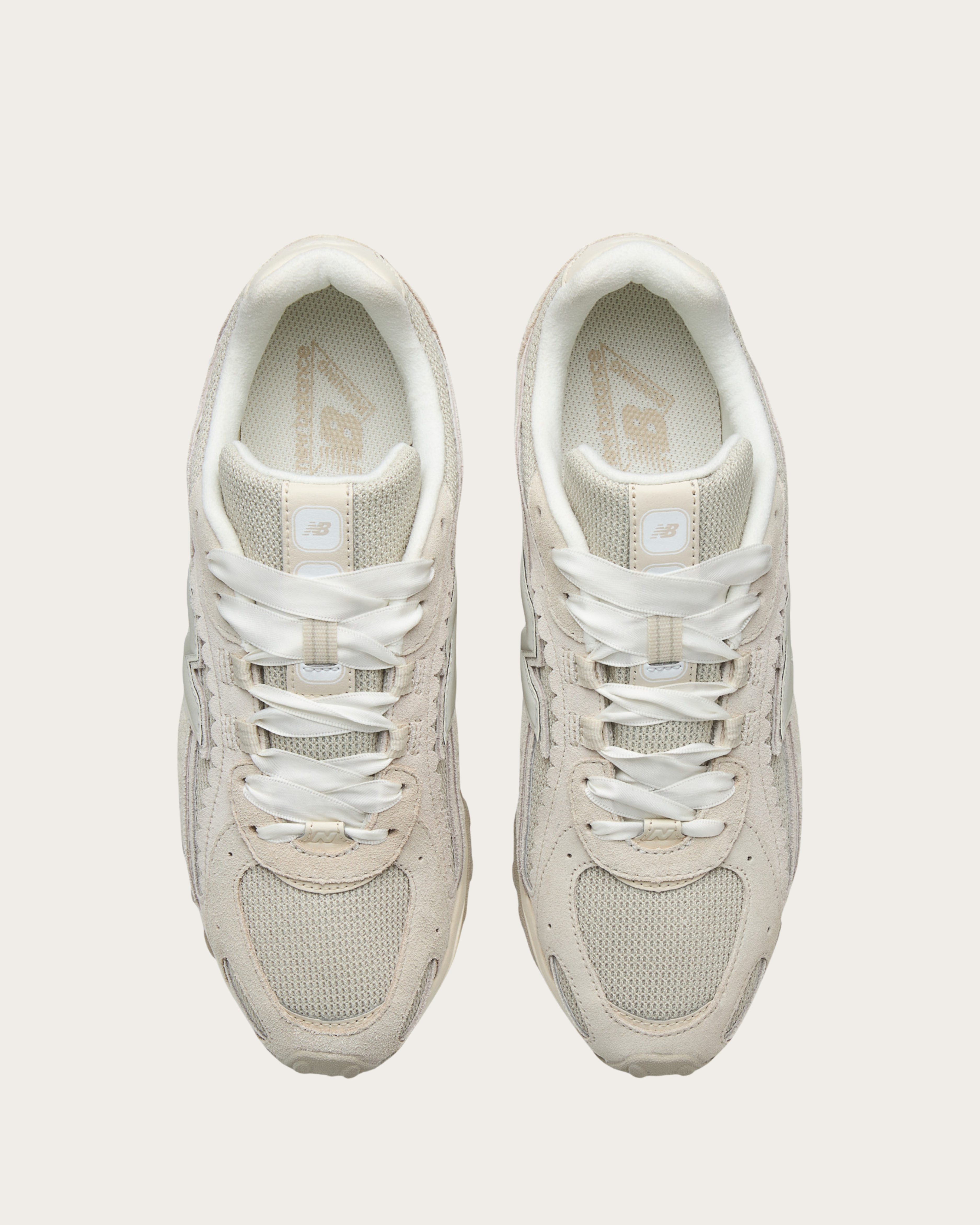 New Balance 204L - Sea Salt with Linen