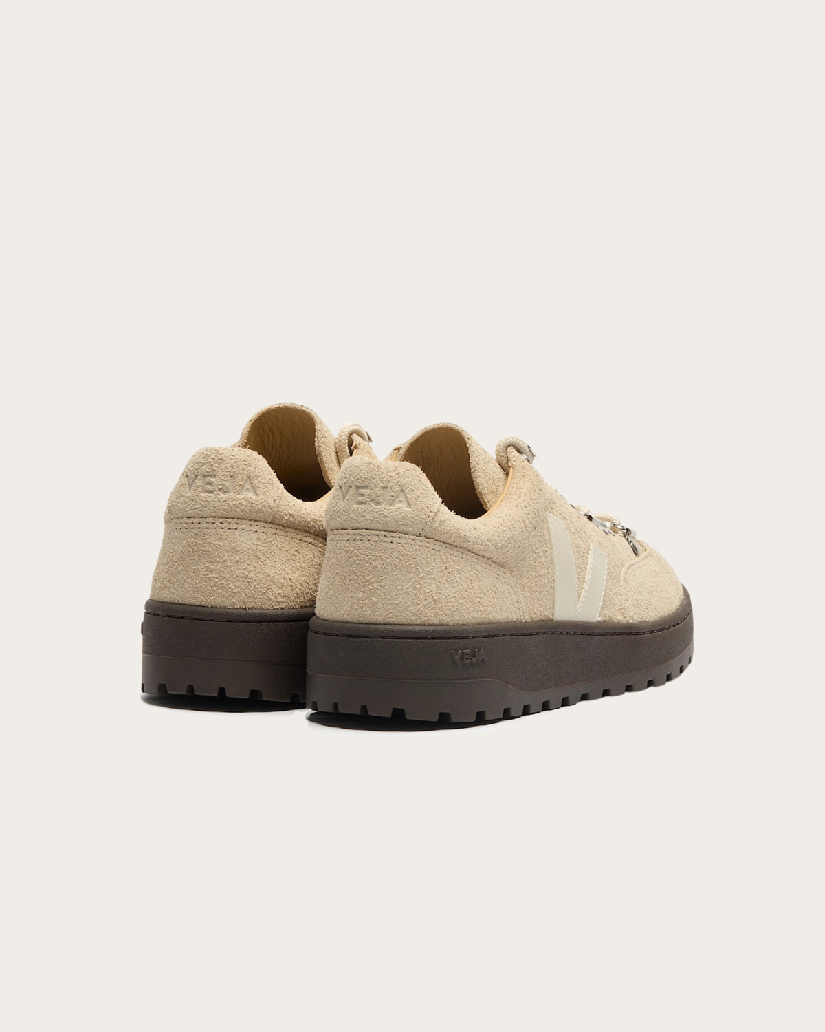 Veja Atlas - Almond Eagle