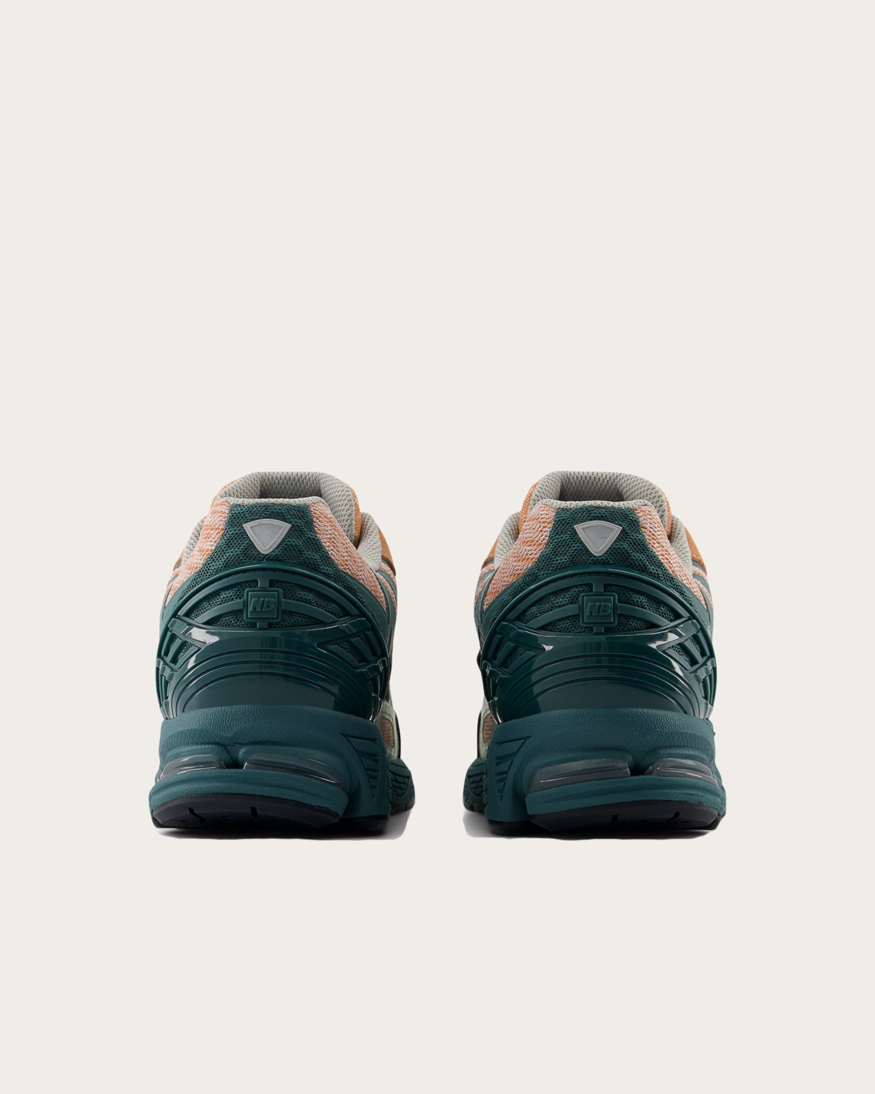 New Balance 1906  - New Spruce with Light Sparrow and Natural Mint
