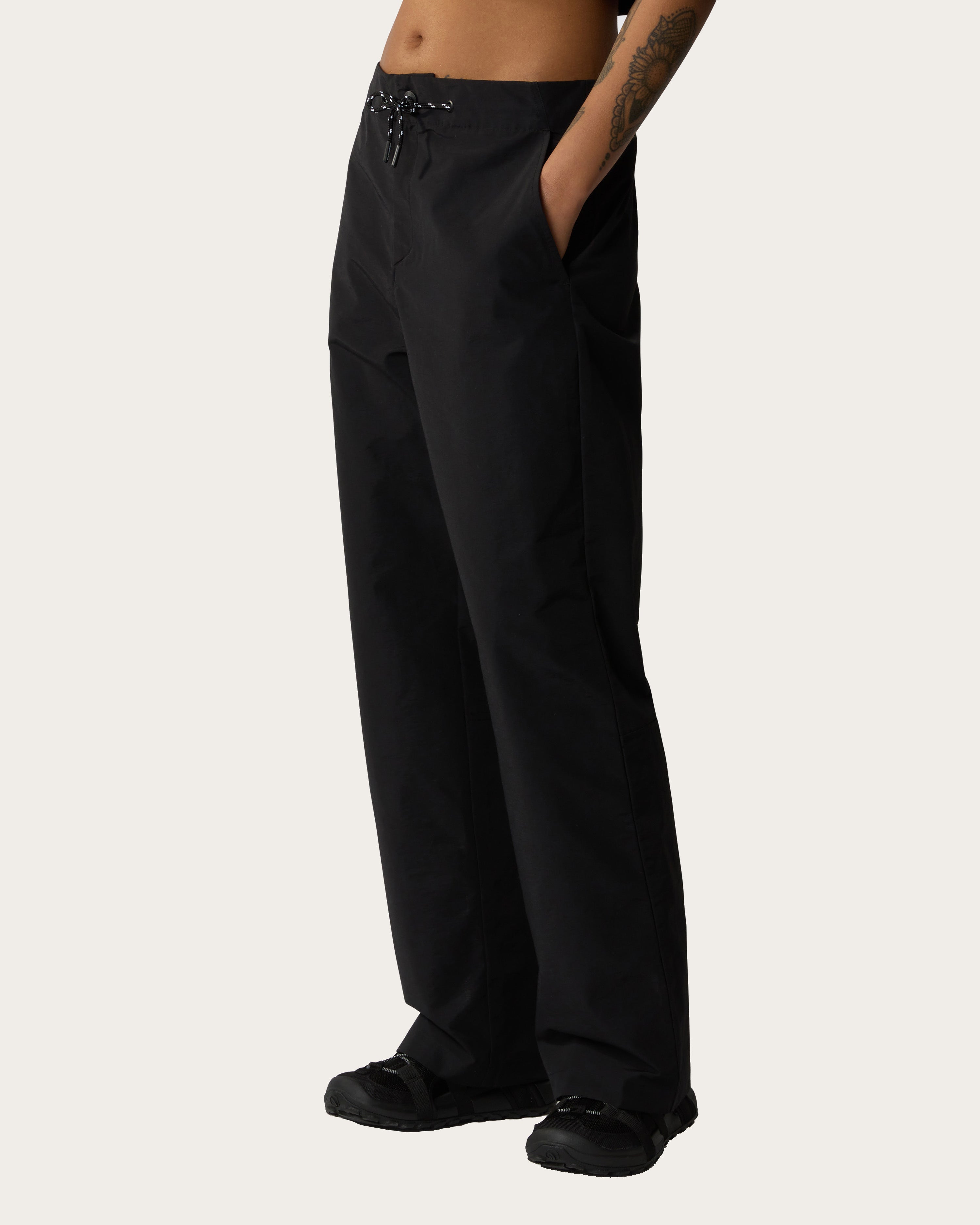 The North Face Women's Rope Tie Wide Leg Trouser - Black