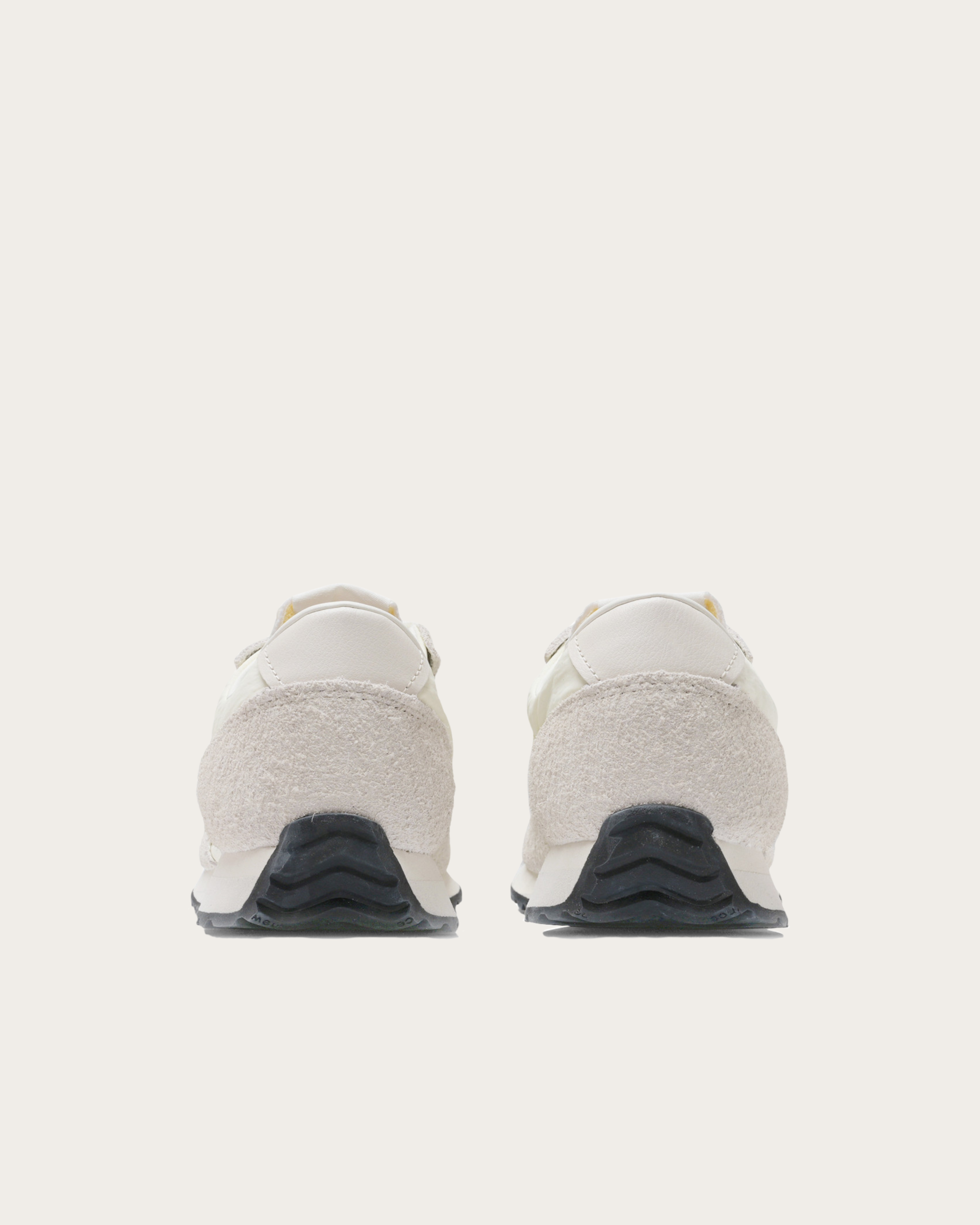 New Balance 471 - Linen with Angora and Black