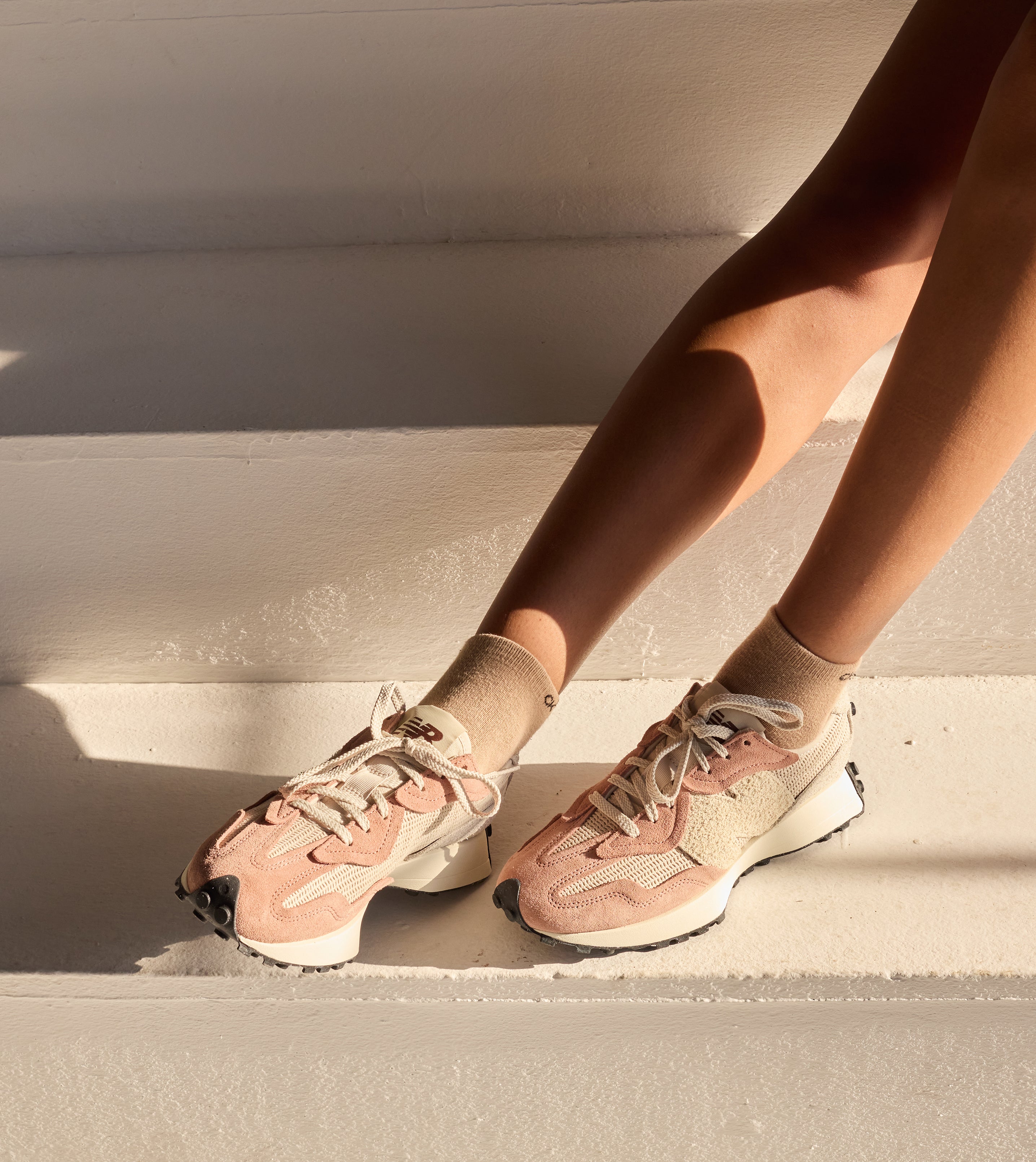 New Balance 327 - Landslide with Timberwolf