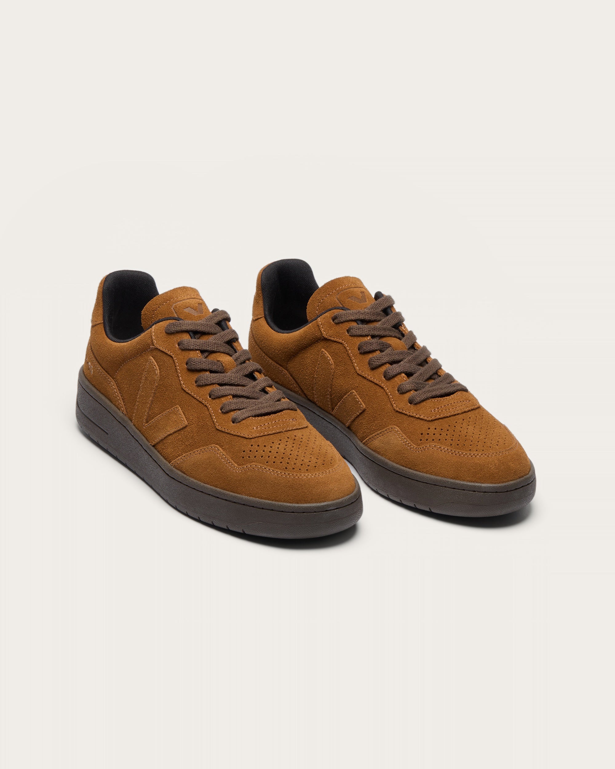 Veja V-90 - Full Cognac Eagle