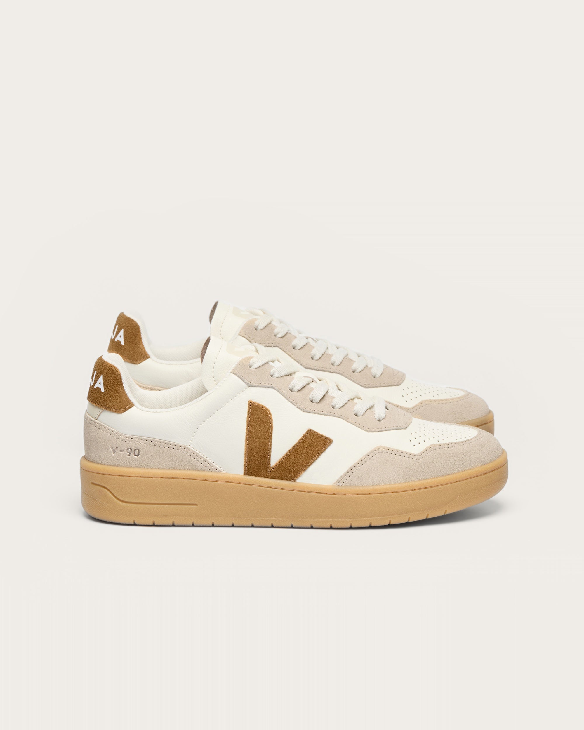 Veja V-90 - Pure Camel Almond Natural